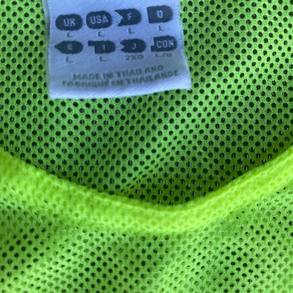 25 Adidas Youth Soccer Pinnies - Picture 5 of 7